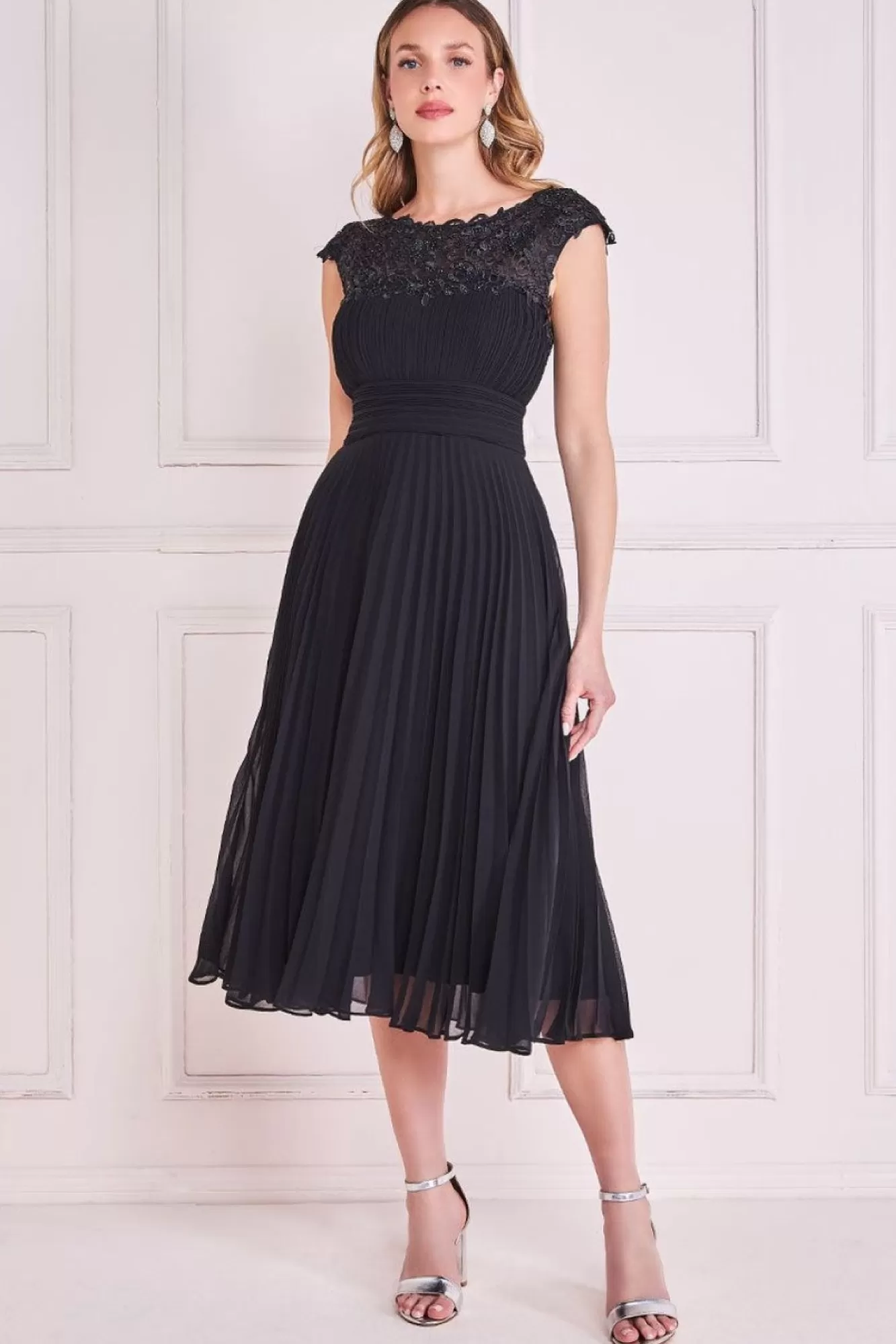 Midi Dresses^* Crochet & Pleated Top Midi Black