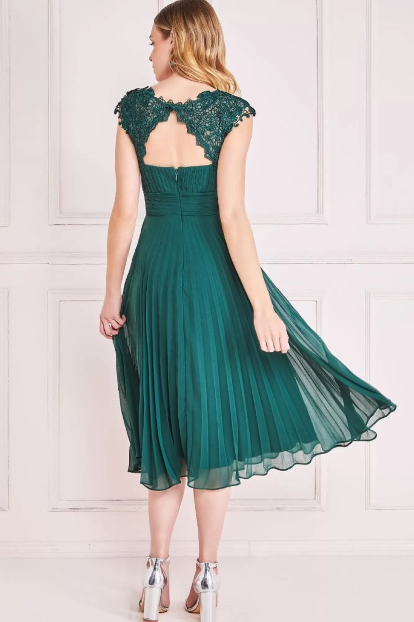 Midi Dresses^* Crochet & Pleated Top Midi Emerald