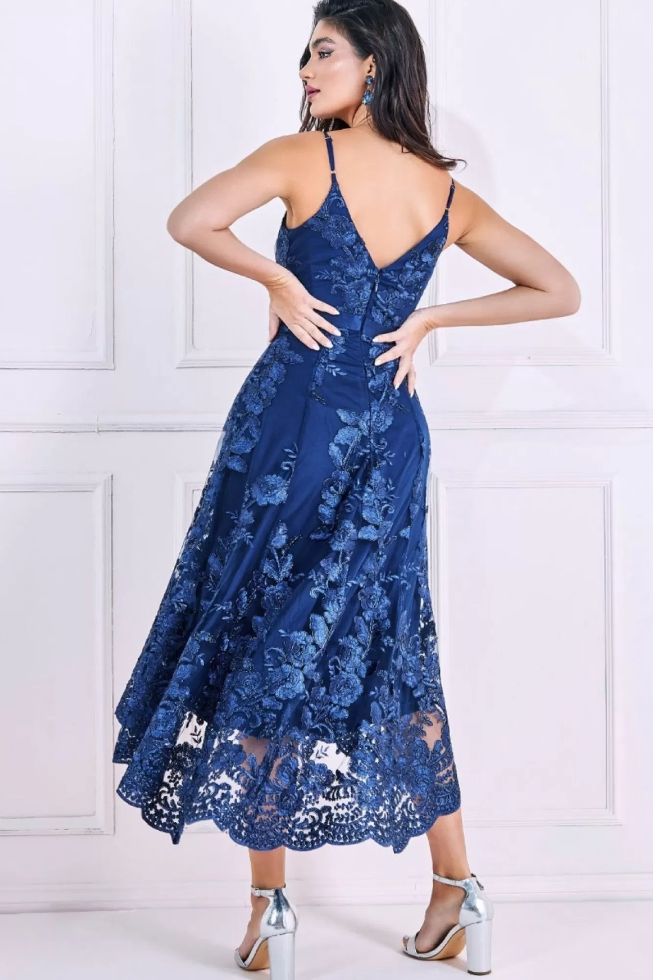 Midi Dresses^* Dipped Hem Sleeveless Lace Midi Navy