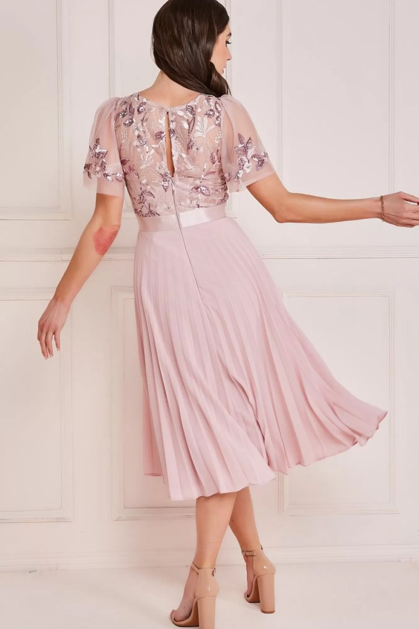 Midi Dresses^* Embroidered Top Chiffon Pleated Midi Blush