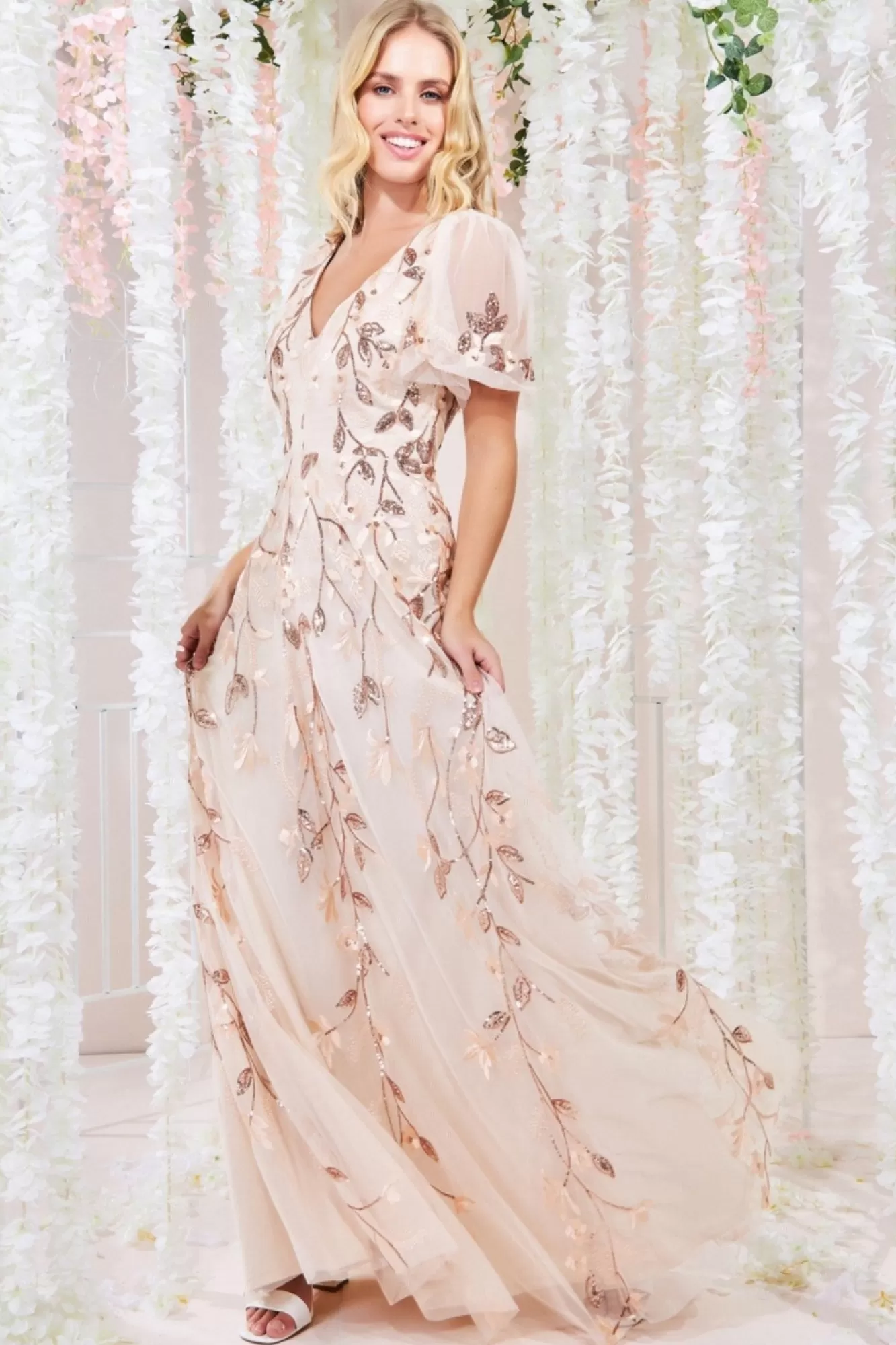 Maxi Dresses^* Flared Sleeve Embroidered Maxi Dress Ivory