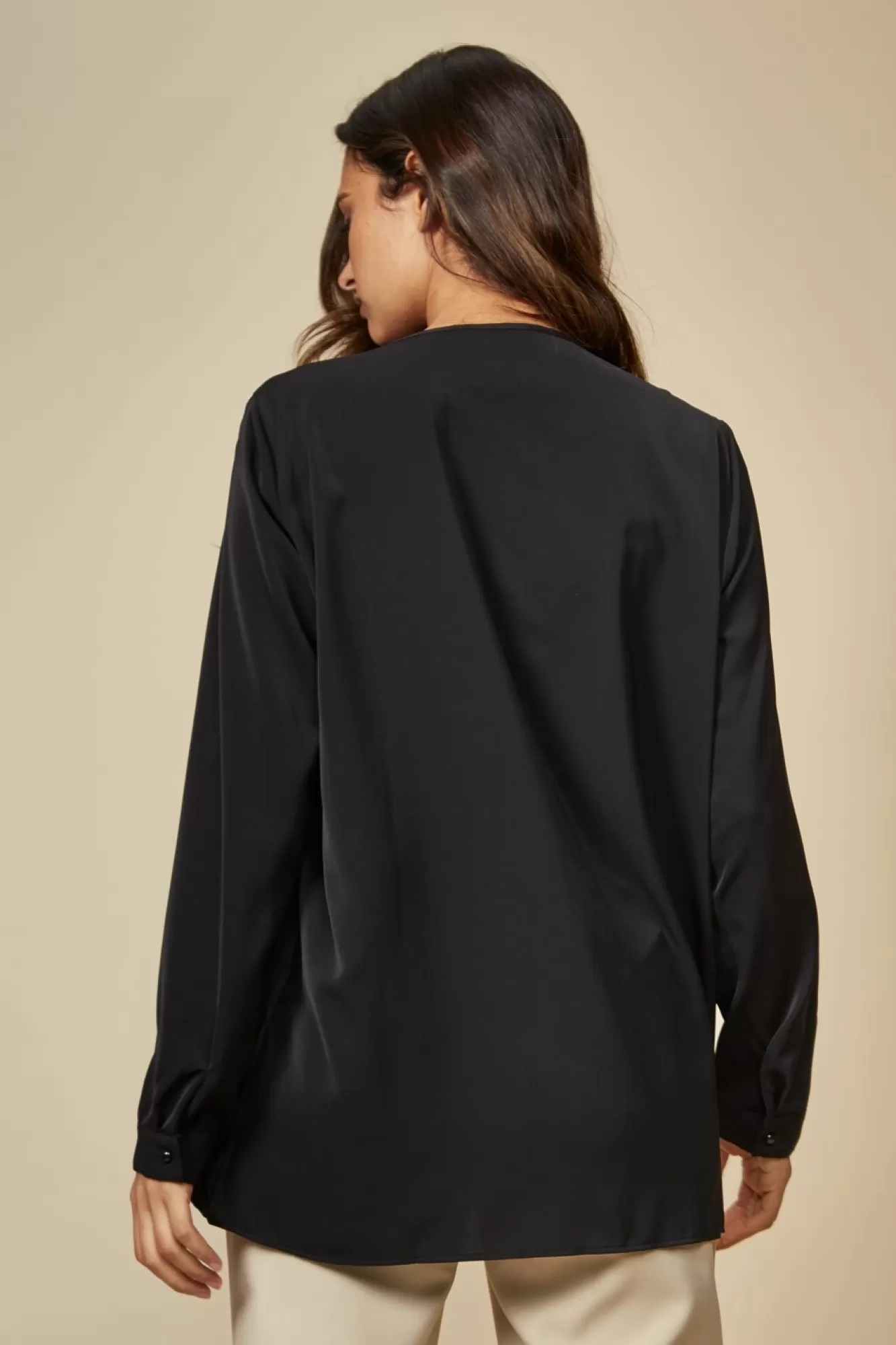 Blouses^Hoxton Gal Oversized Long Sleeve Detail V Neck Top In Black