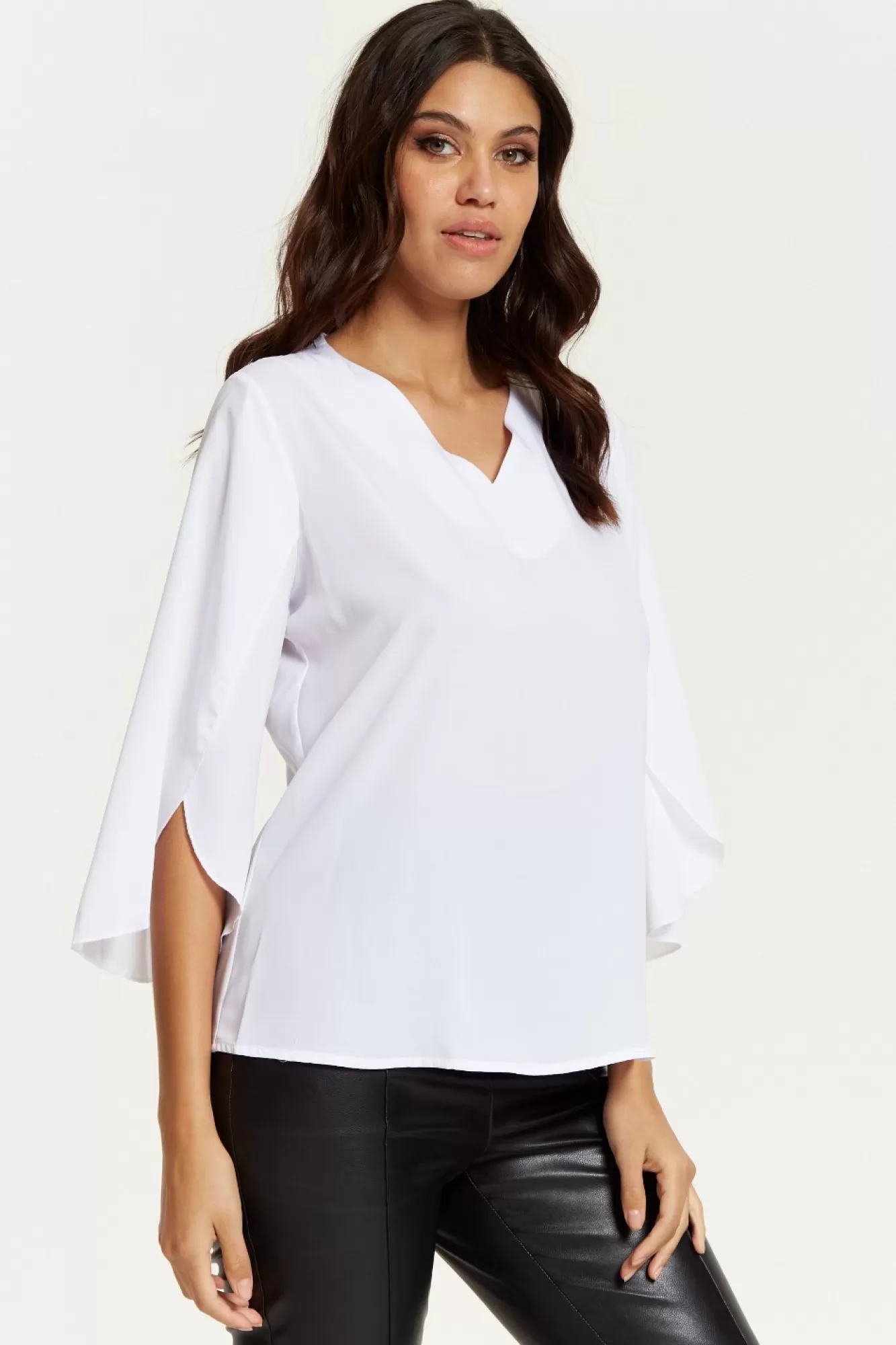 Blouses^Hoxton Gal Oversized V Neck Top With Split Sleeves In White