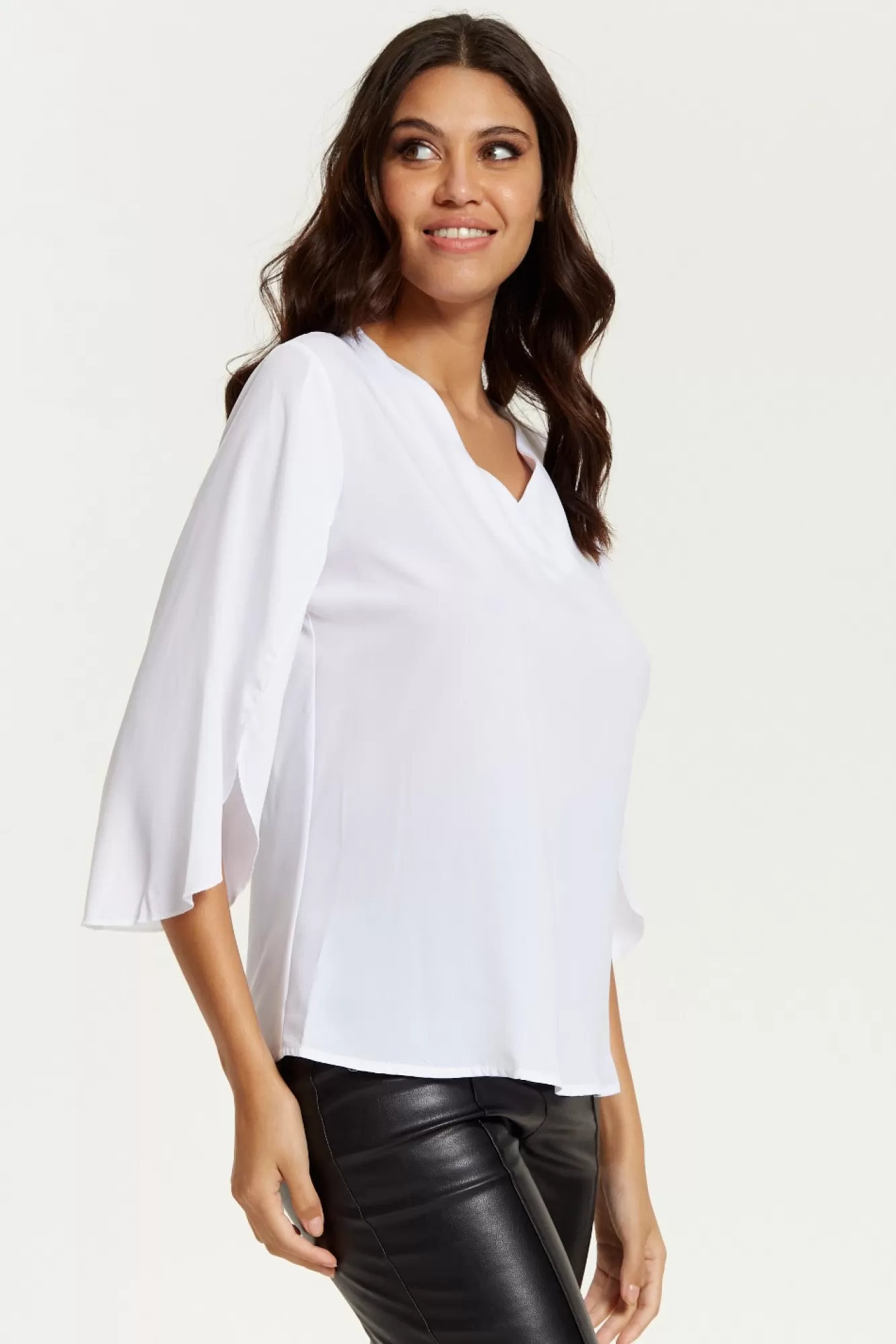 Blouses^Hoxton Gal Oversized V Neck Top With Split Sleeves In White