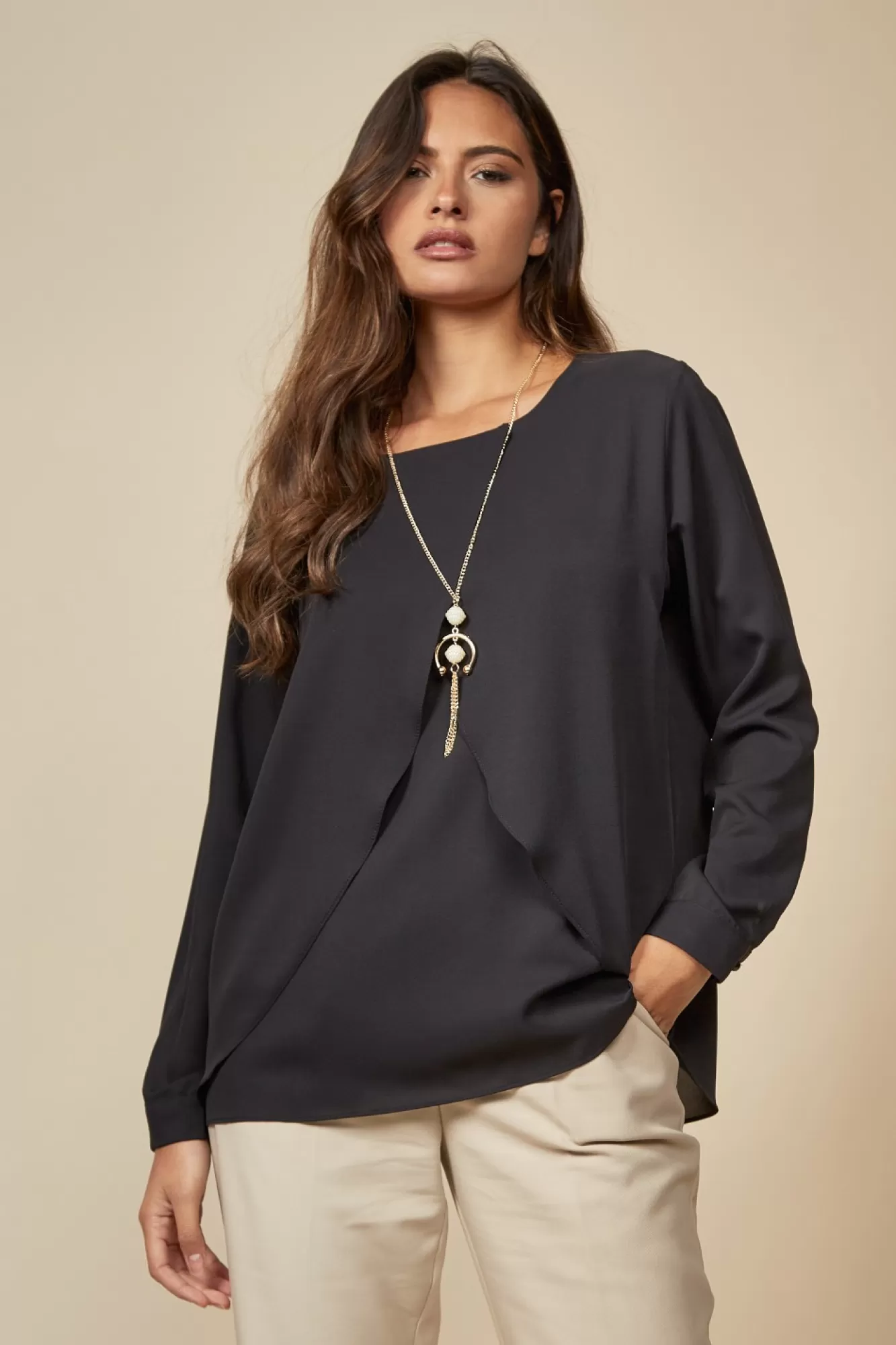Blouses^Hoxton Gal Relaxed Fit Layered Top With Necklace Black