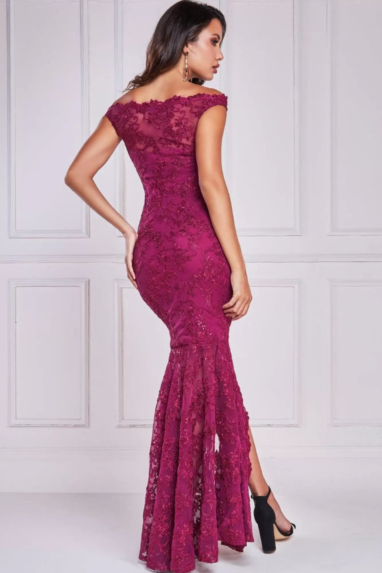Maxi Dresses^* Lace Scallop Edge Mermaid Maxi Burgundy