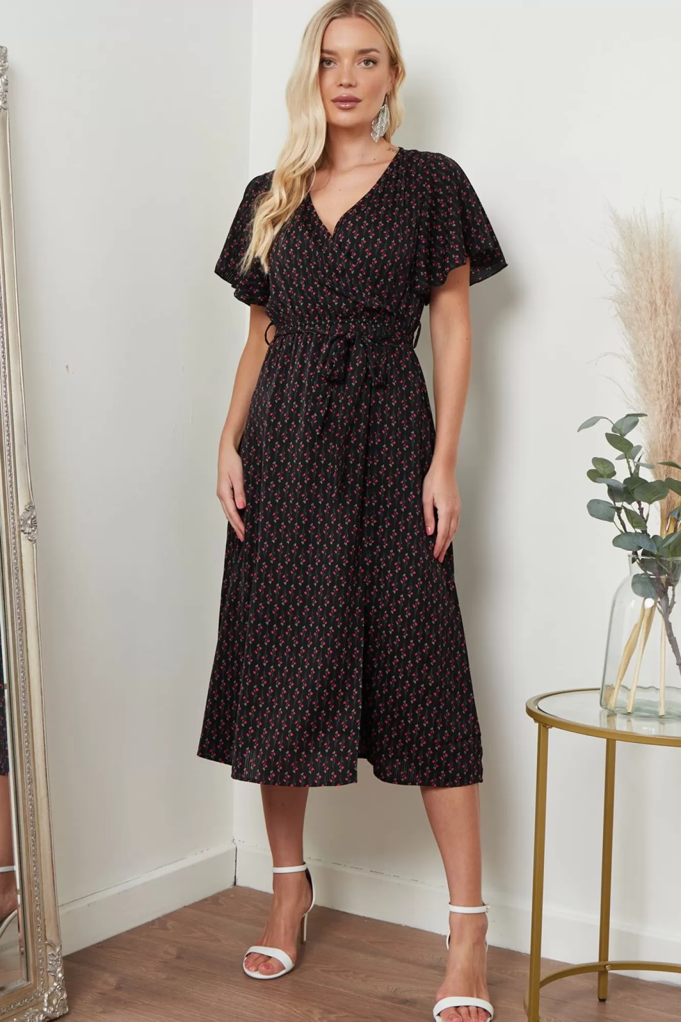 Midi Dresses^Lilura London Angel Sleeves Midi Wrap Dress In Floral Black
