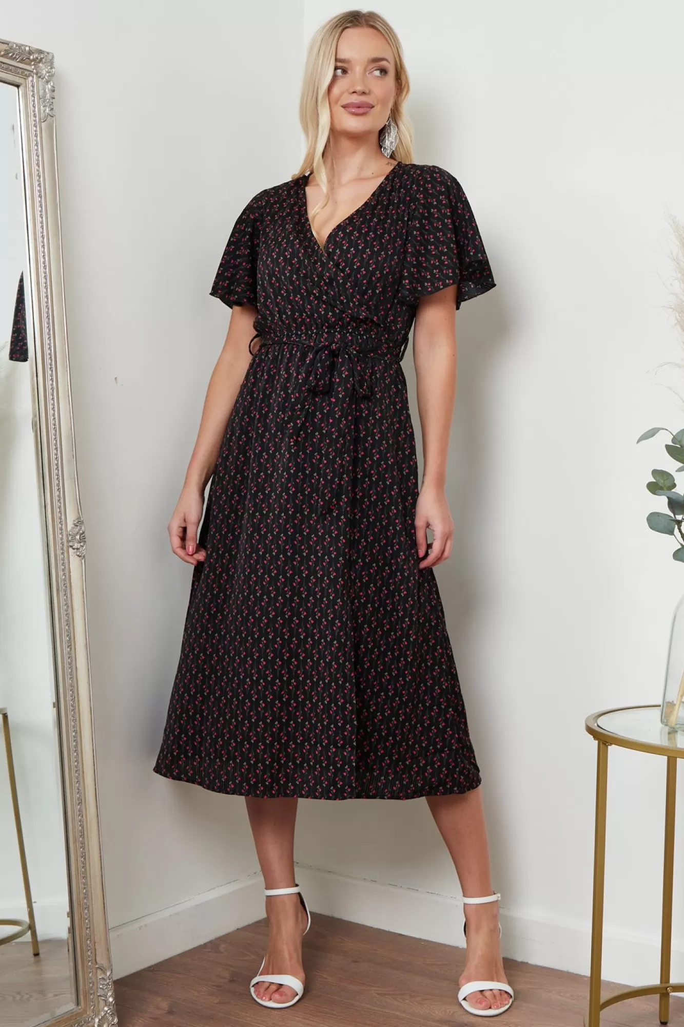 Midi Dresses^Lilura London Angel Sleeves Midi Wrap Dress In Floral Black