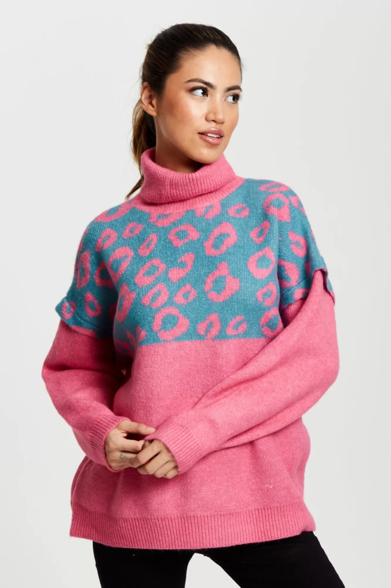 Jumpers^Liquorish Animal Pattern Roll Neck Jumper Pink