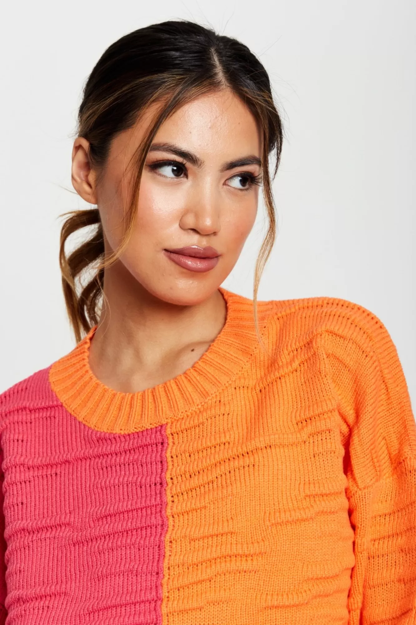 Jumpers^Liquorish Colour Block Jumper In Orange And Pink Orangepink
