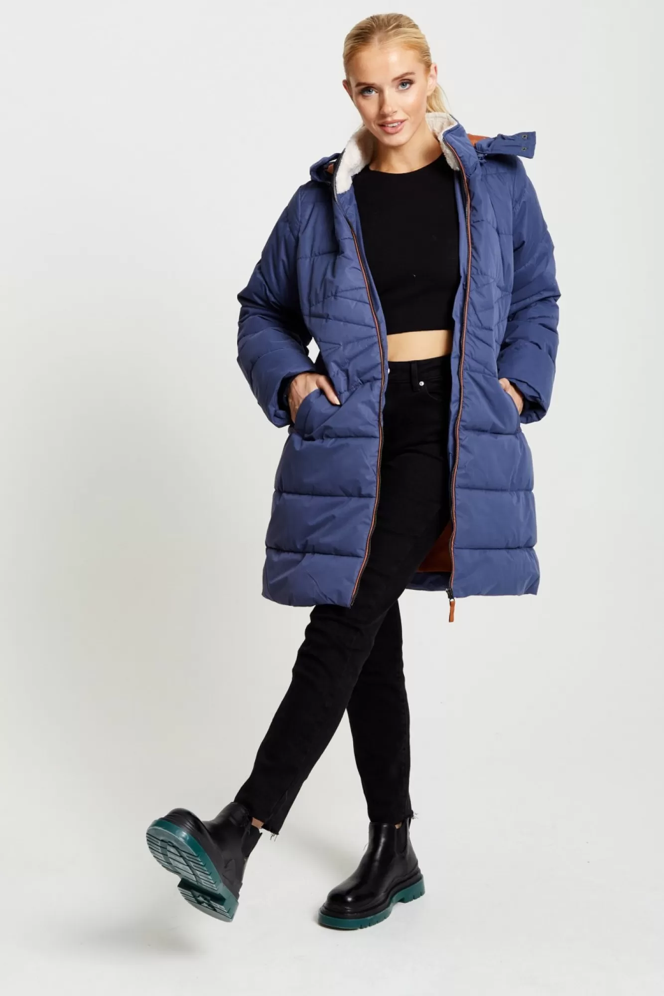 Outerwear^Liquorish Hooded Puffer Coat In Navy