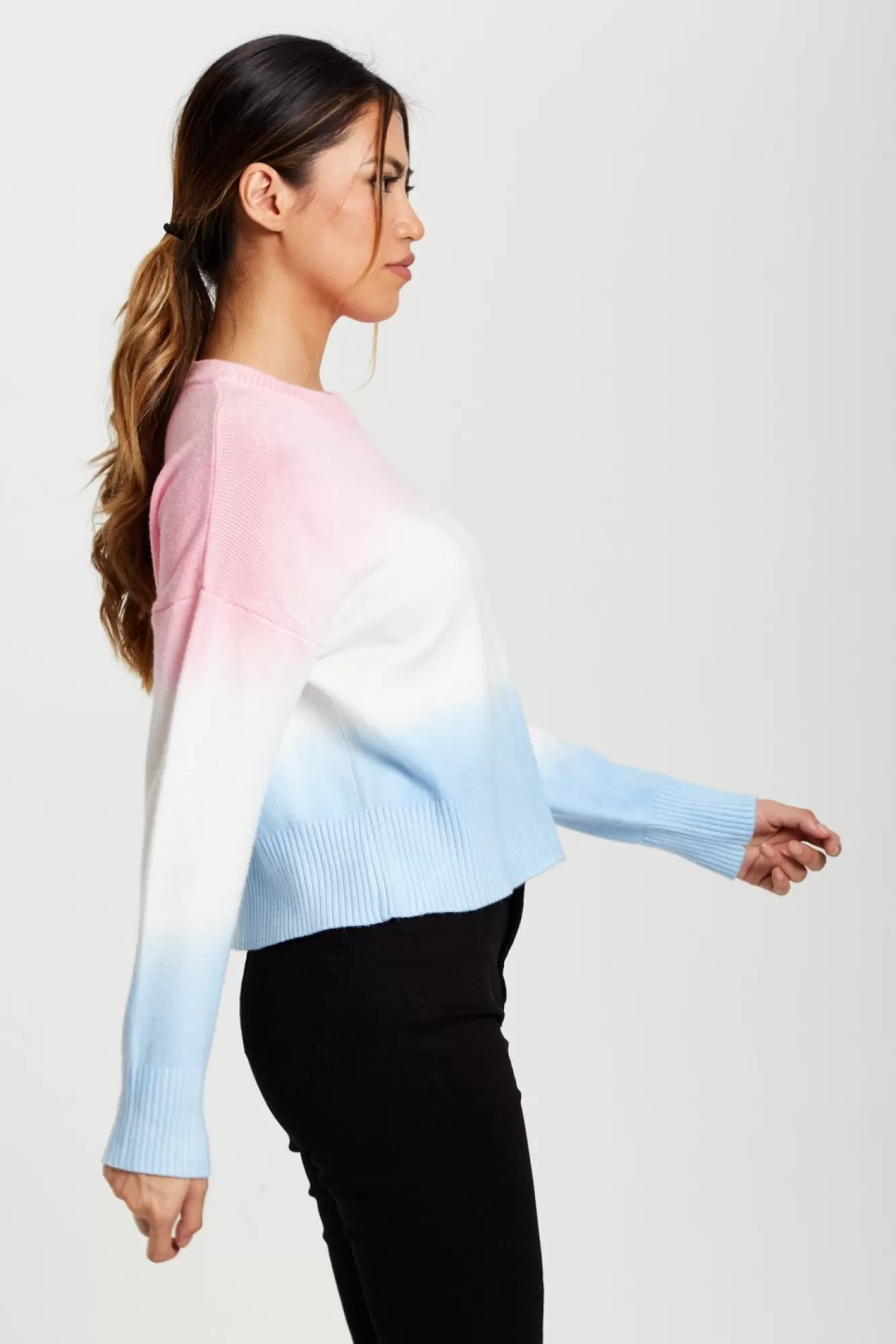 Jumpers^Liquorish Ombre Pattern Jumper In Pink, White And Blue Multicolour