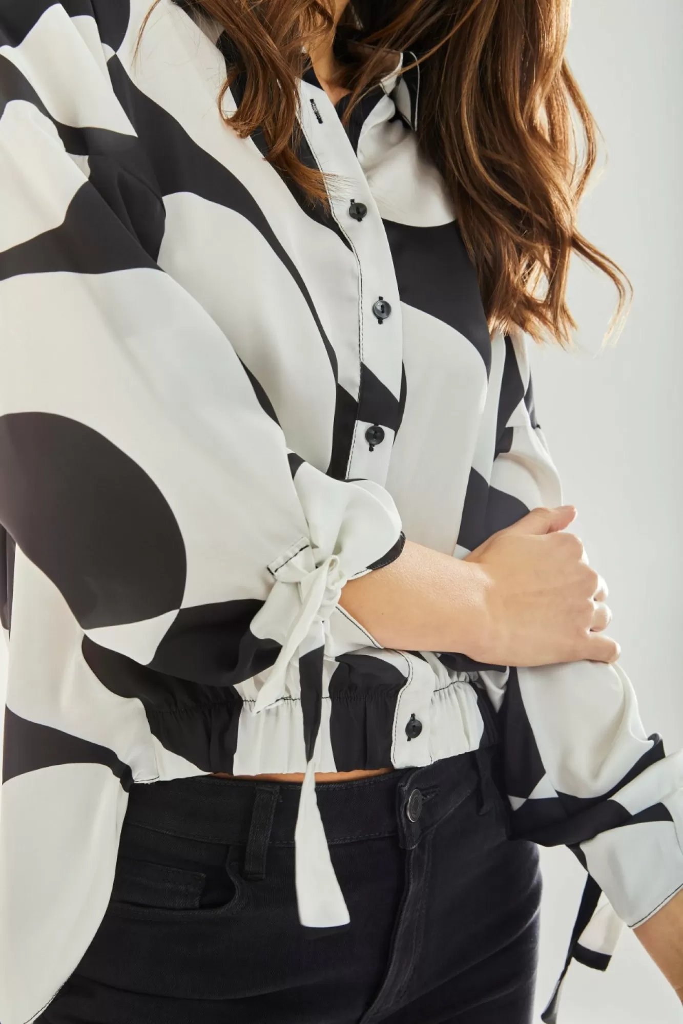 Blouses^Liquorish Oversized Polka Stripe Pattern Black White Blouse Blackwhite