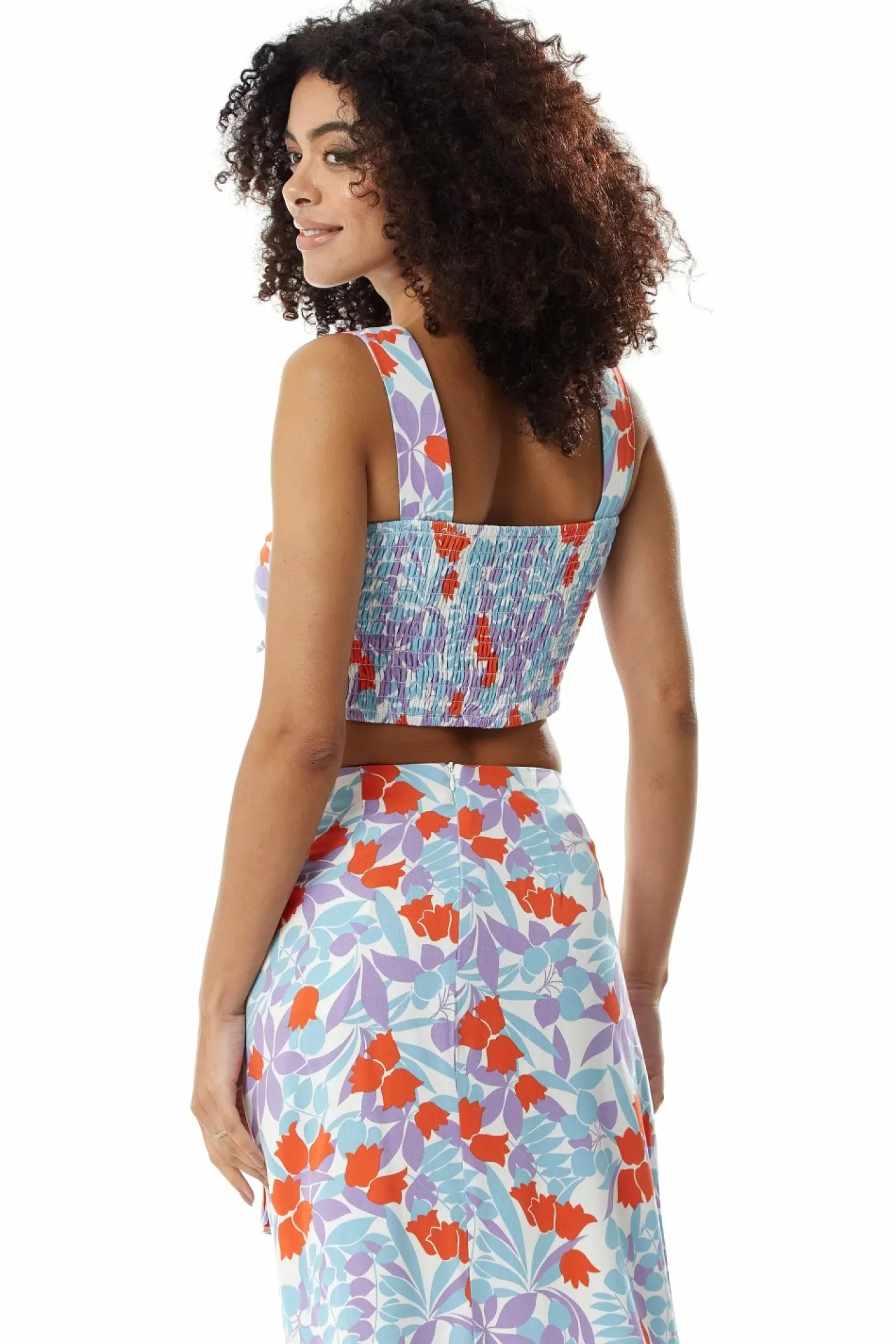 Crop Tops^Liquorish Tie Front Floral Print Crop Top In Blue And Red Bluered