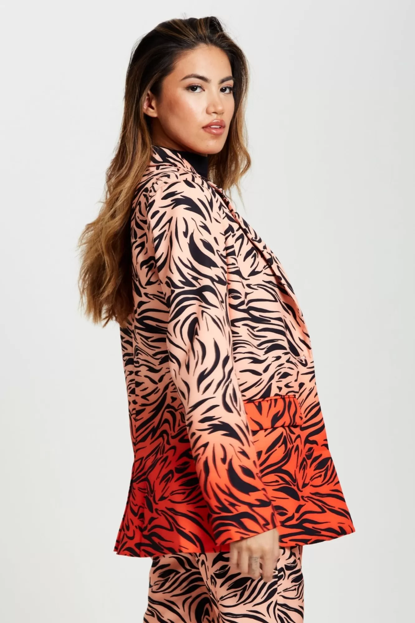 Outerwear^Liquorish Zebra Print Suit Blazer In Orange And Nude Orangenude