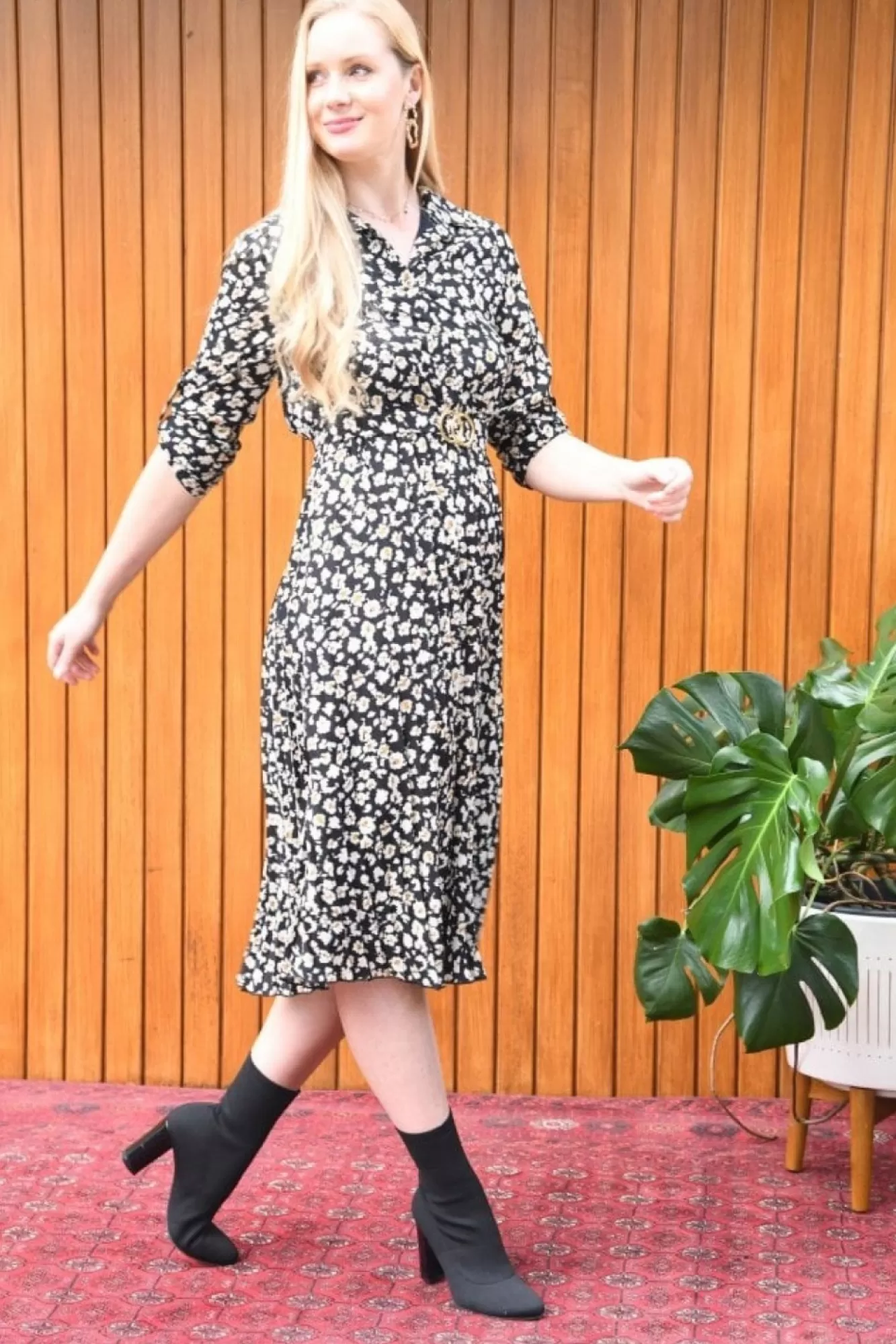 Midi Dresses^Mela London Ditsy Daisy Pleated Midi Dress Black