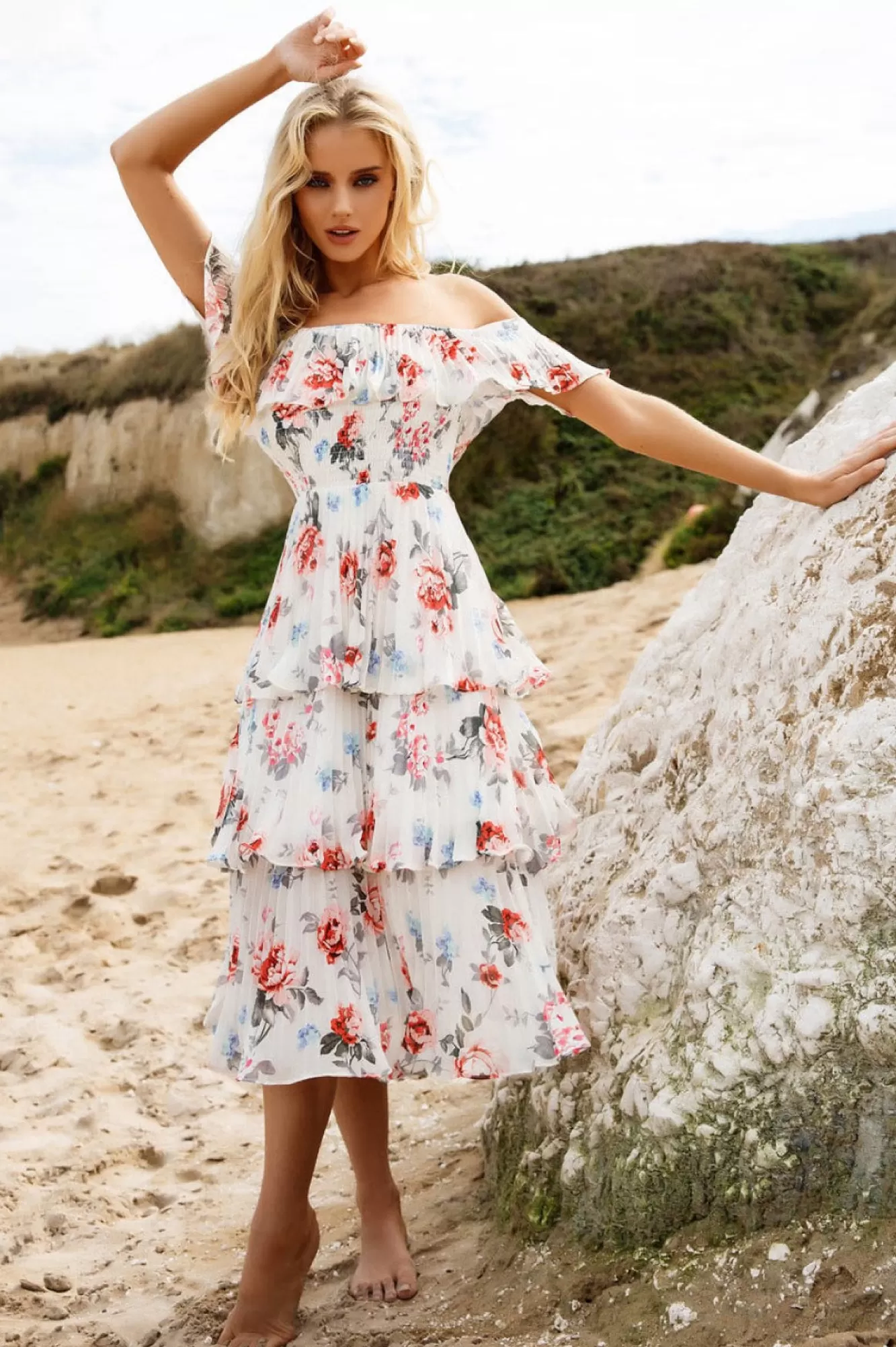 Midi Dresses^* Pleated Bodice Chiffon Tiered Midi Dress Cream