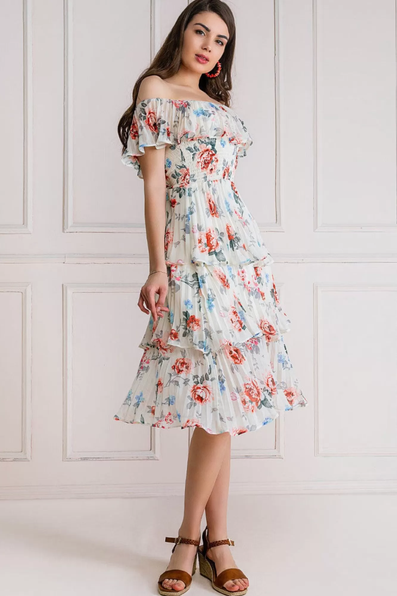 Midi Dresses^* Pleated Bodice Chiffon Tiered Midi Dress Cream