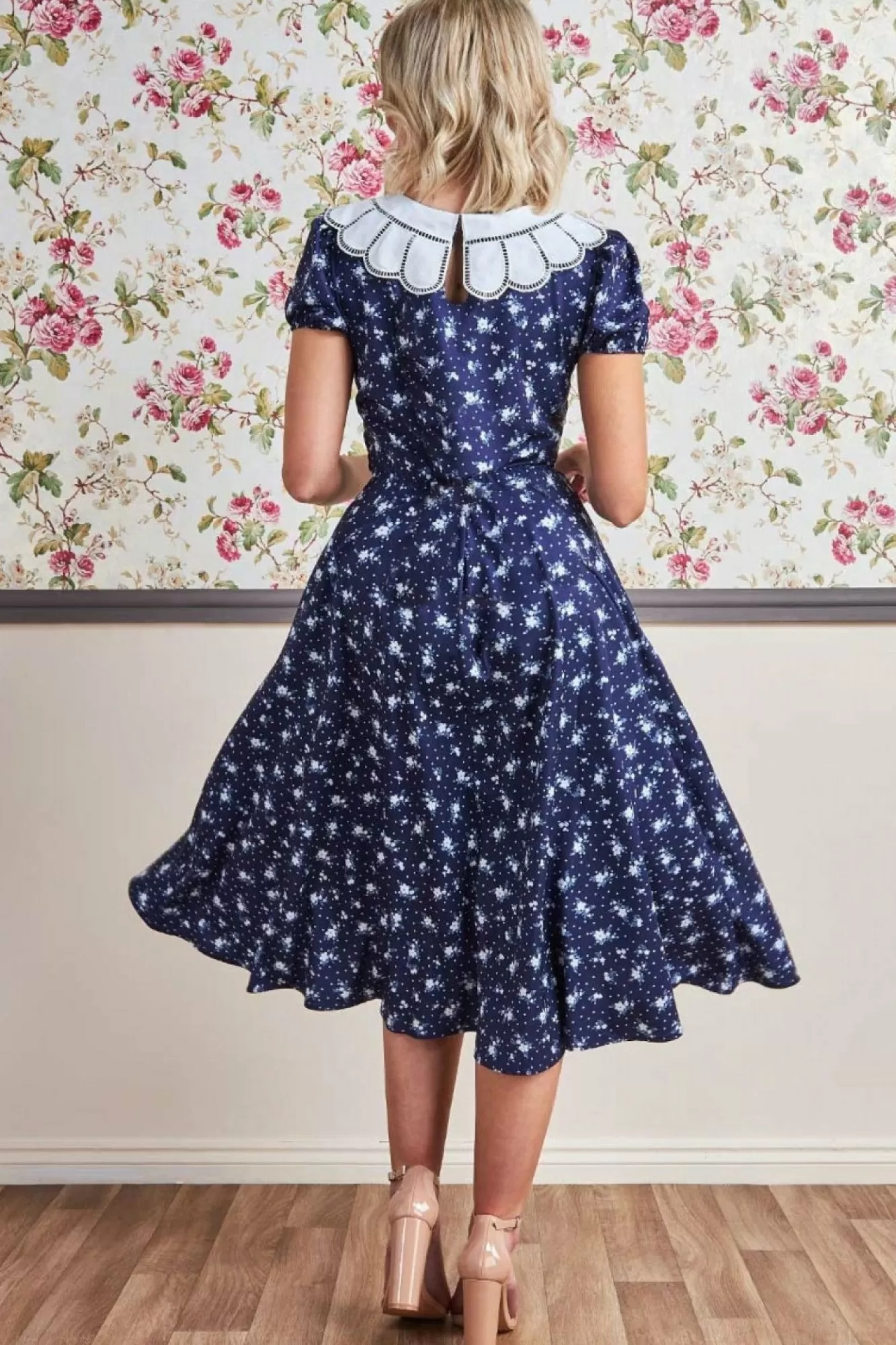Midi Dresses^* Printed Midi With Front Split Navy