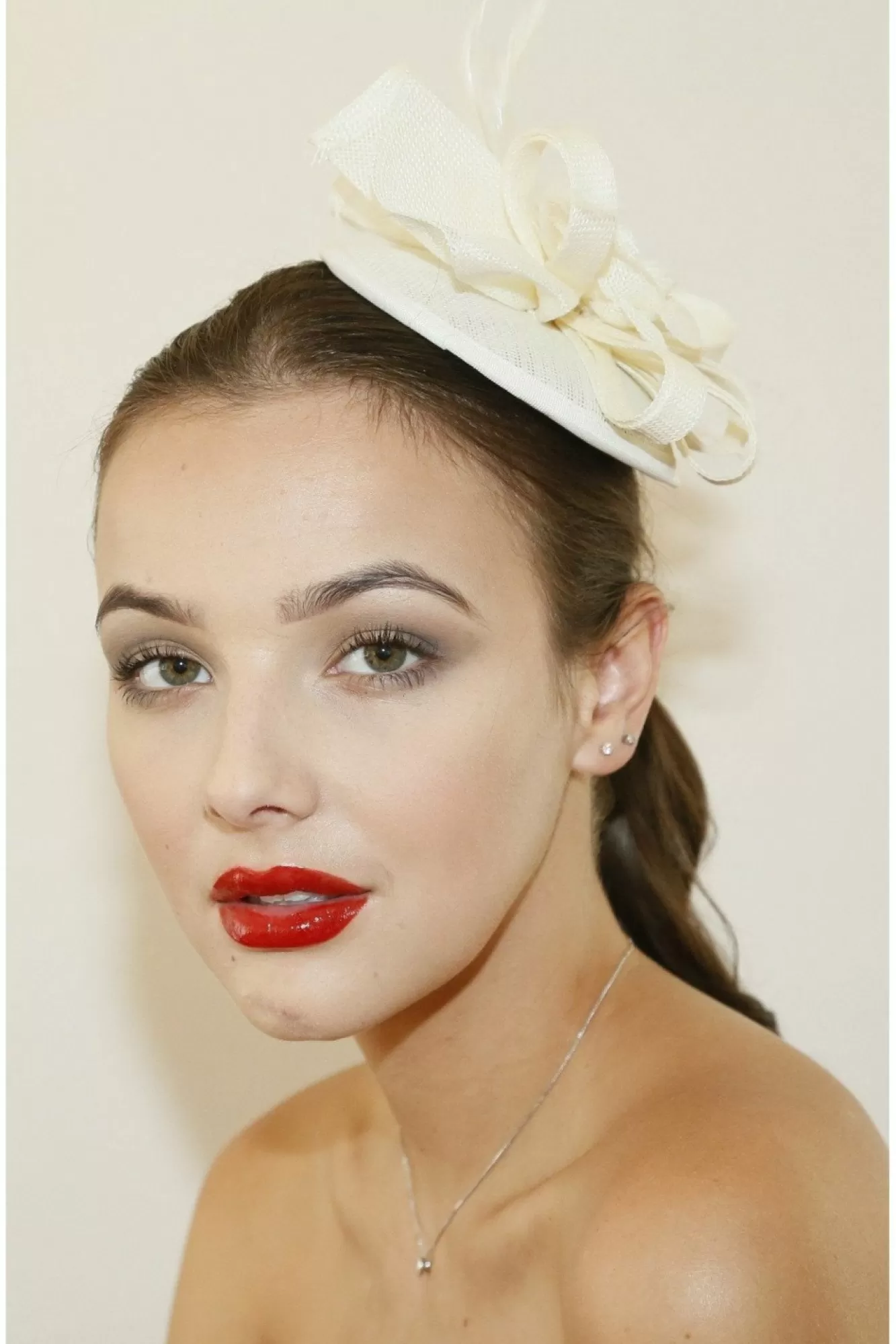 Hats & Fascinators^RubyRocks Jimena Facinator White