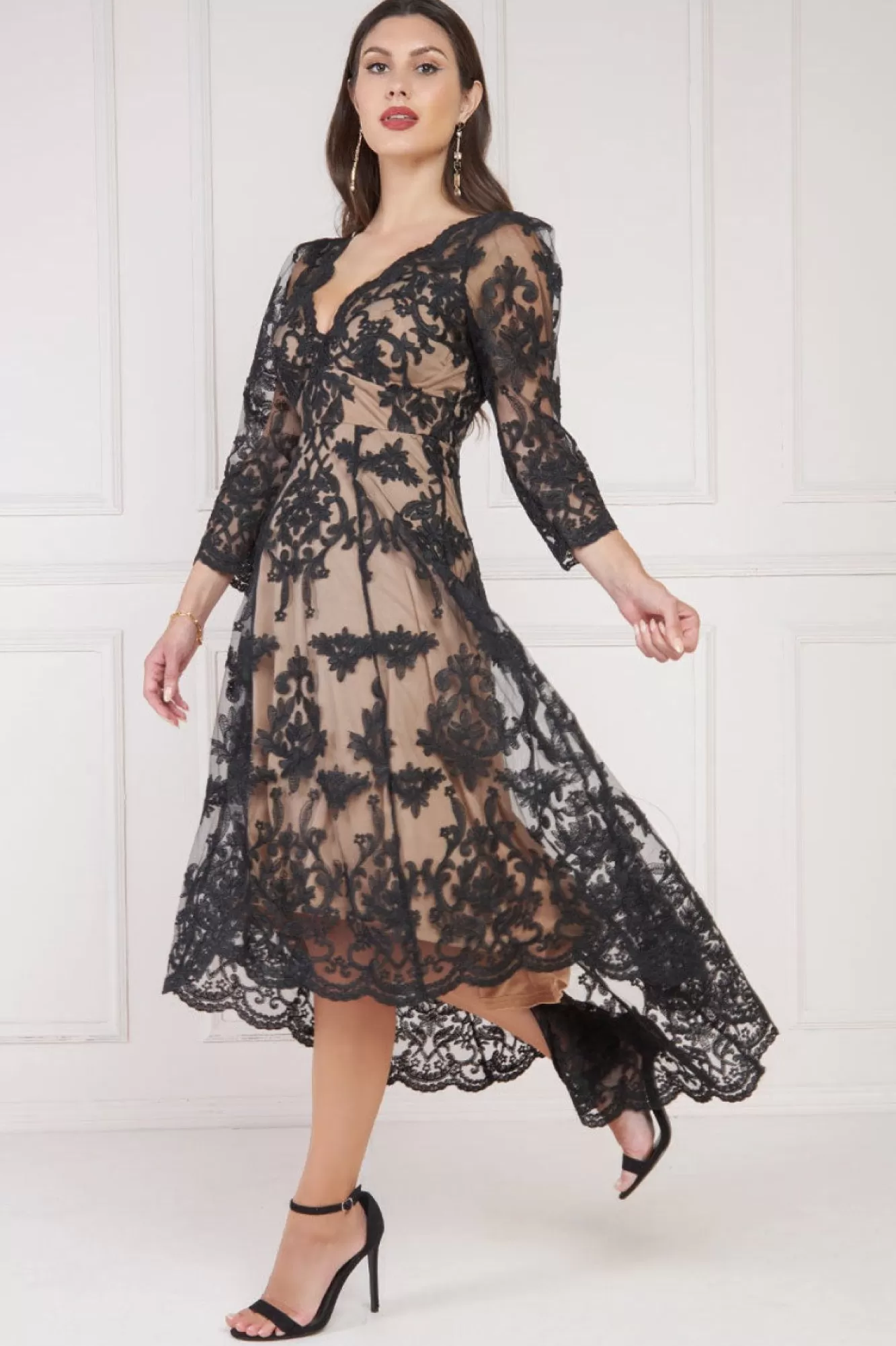 Midi Dresses^* Scalloped Lace Dipped Hem Midi Dress Black