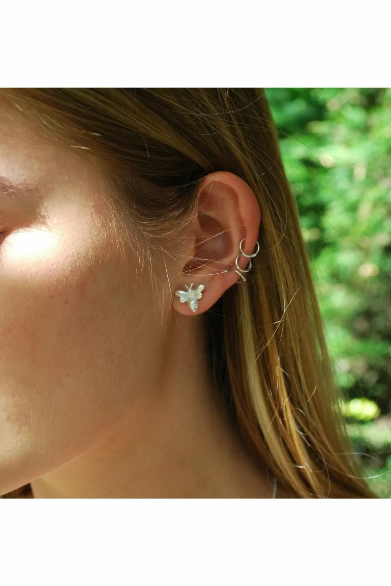 Jewellery^White Leaf Little Bee Earring In Satin Silver