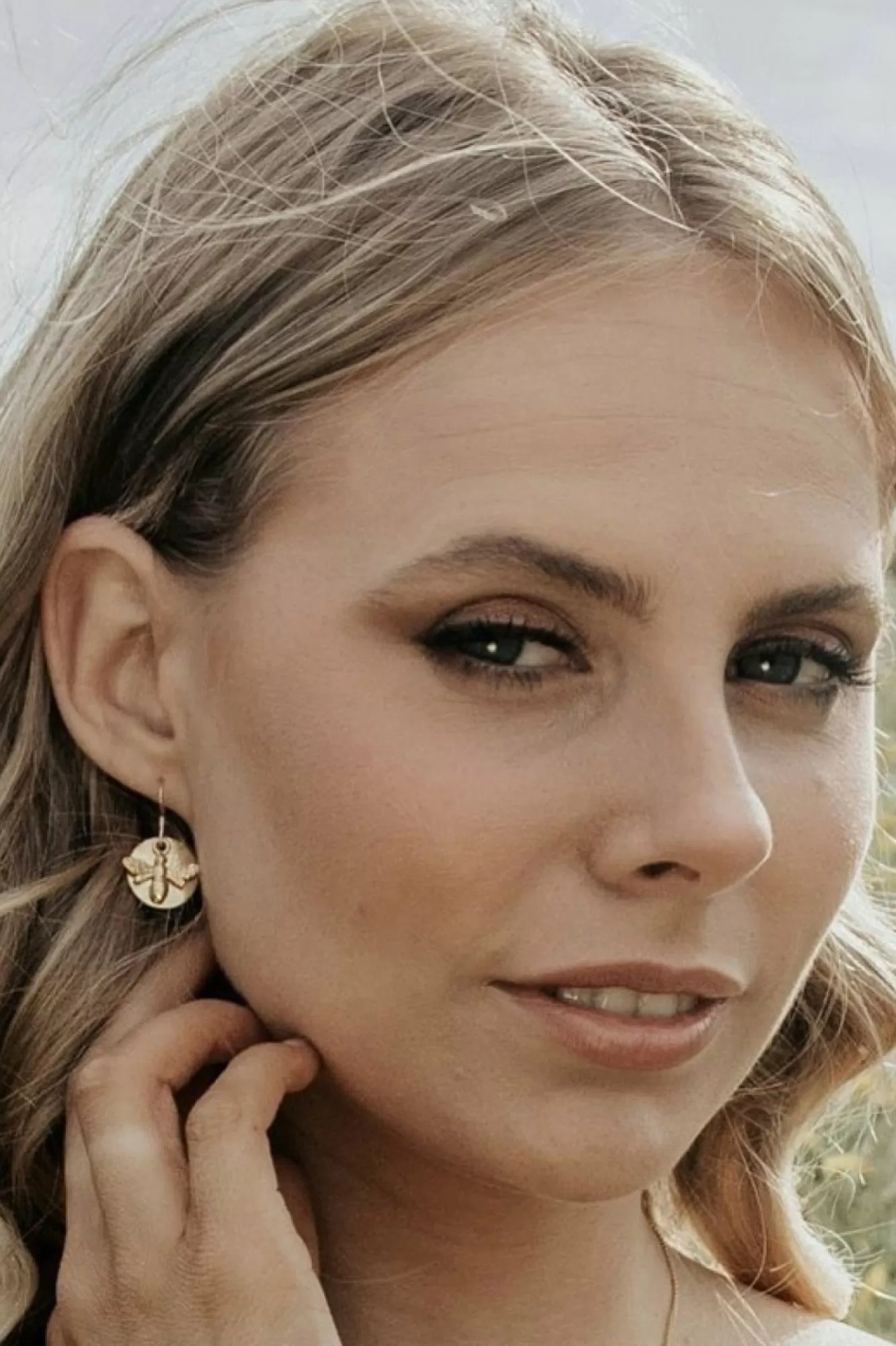 Jewellery^Wisteria London Bee Coin Earrings Gold