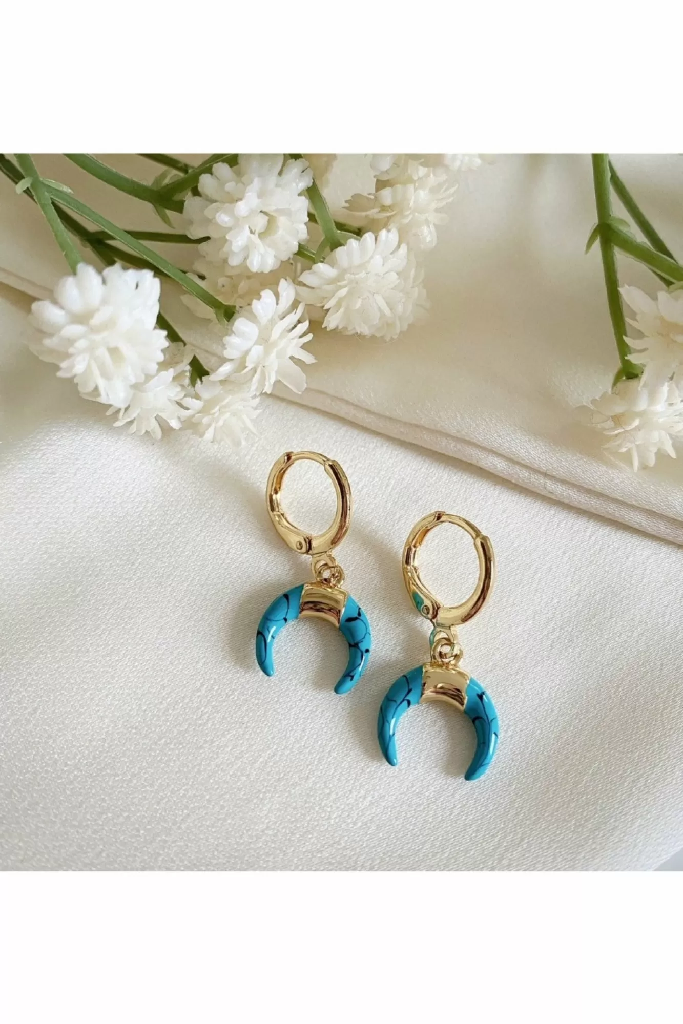 Jewellery^Wisteria London Cayman Huggie Hoop Earrings Turquoise