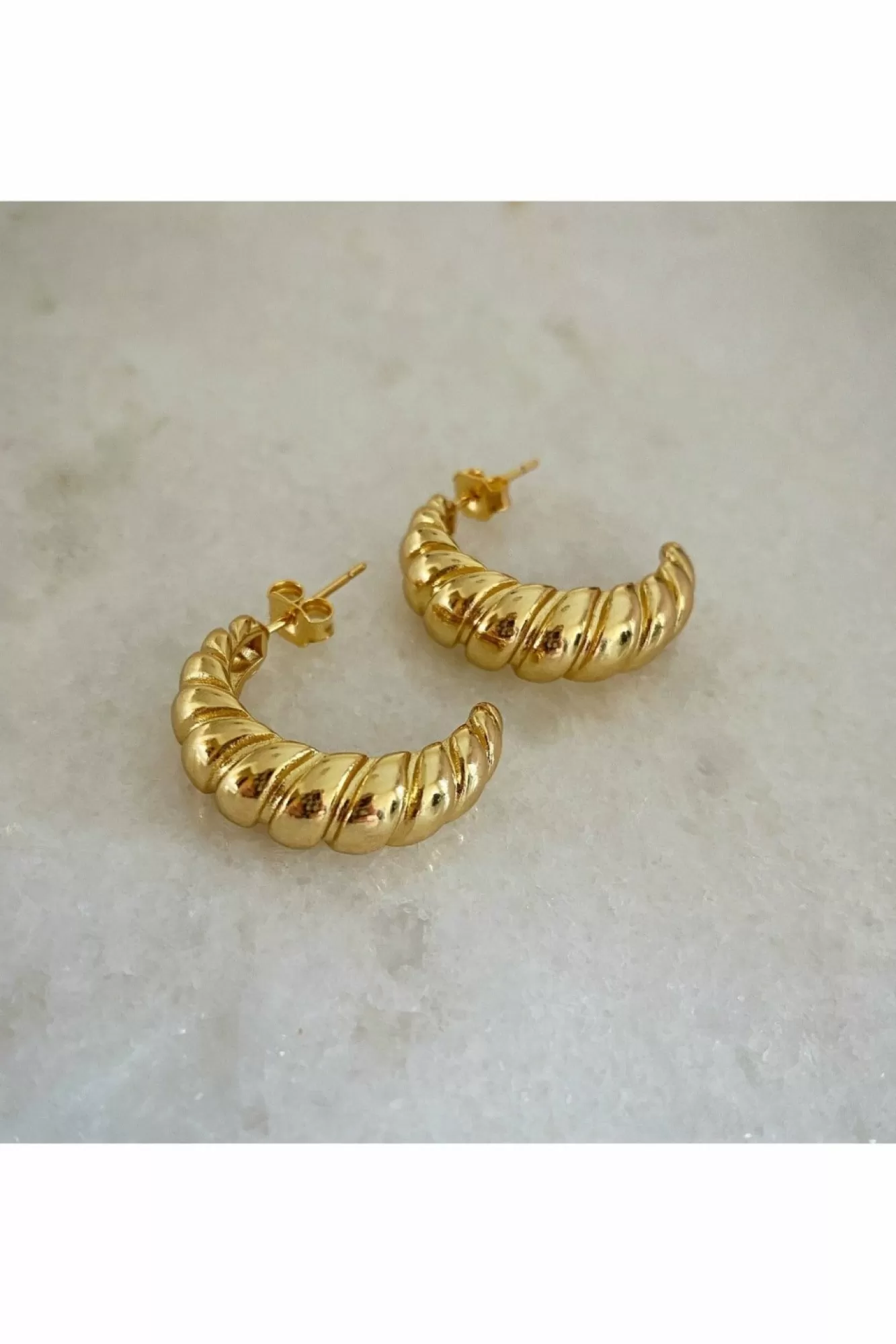 Jewellery^Wisteria London Croissant Hoop Earrings Gold