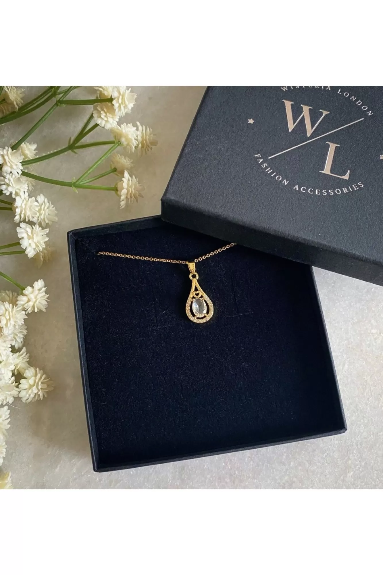 Jewellery^Wisteria London Esmeralda Clear Teardrop Necklace White