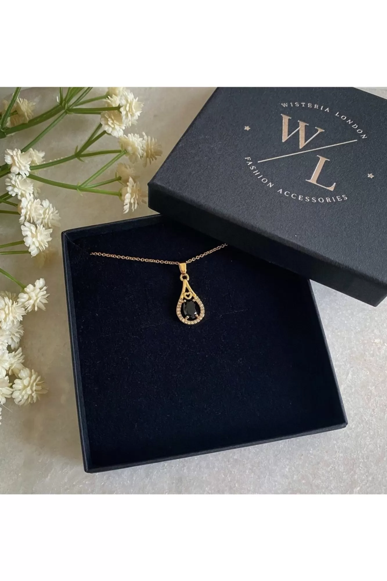 Jewellery^Wisteria London Esmeralda Teardrop Necklace Black