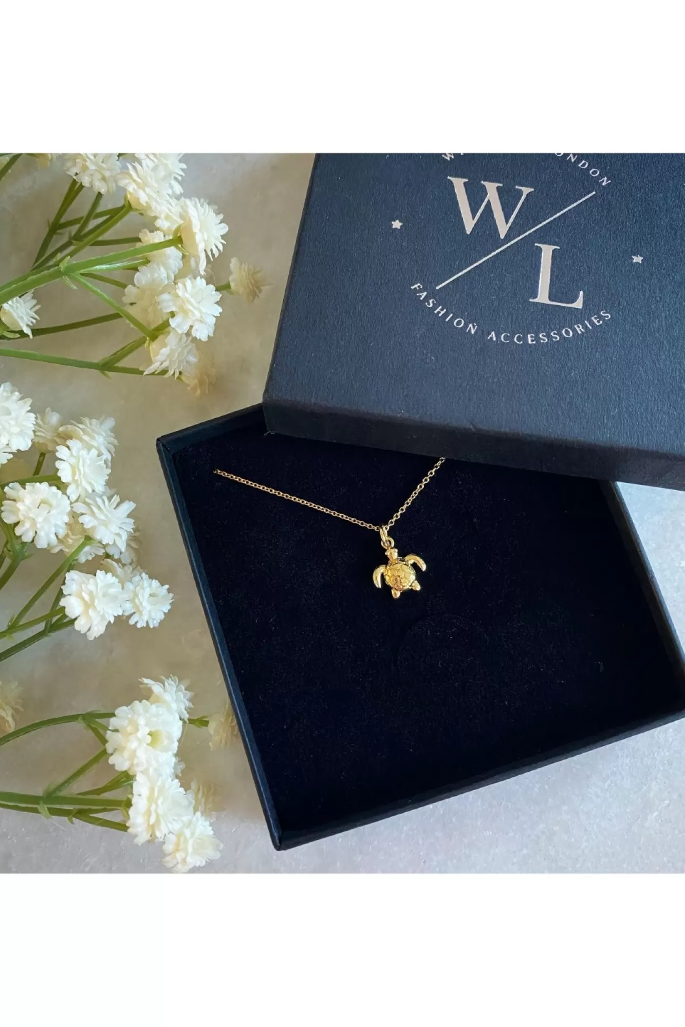 Jewellery^Wisteria London Moana Sea Turtle Necklace Gold